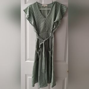 Monteau sage green dress